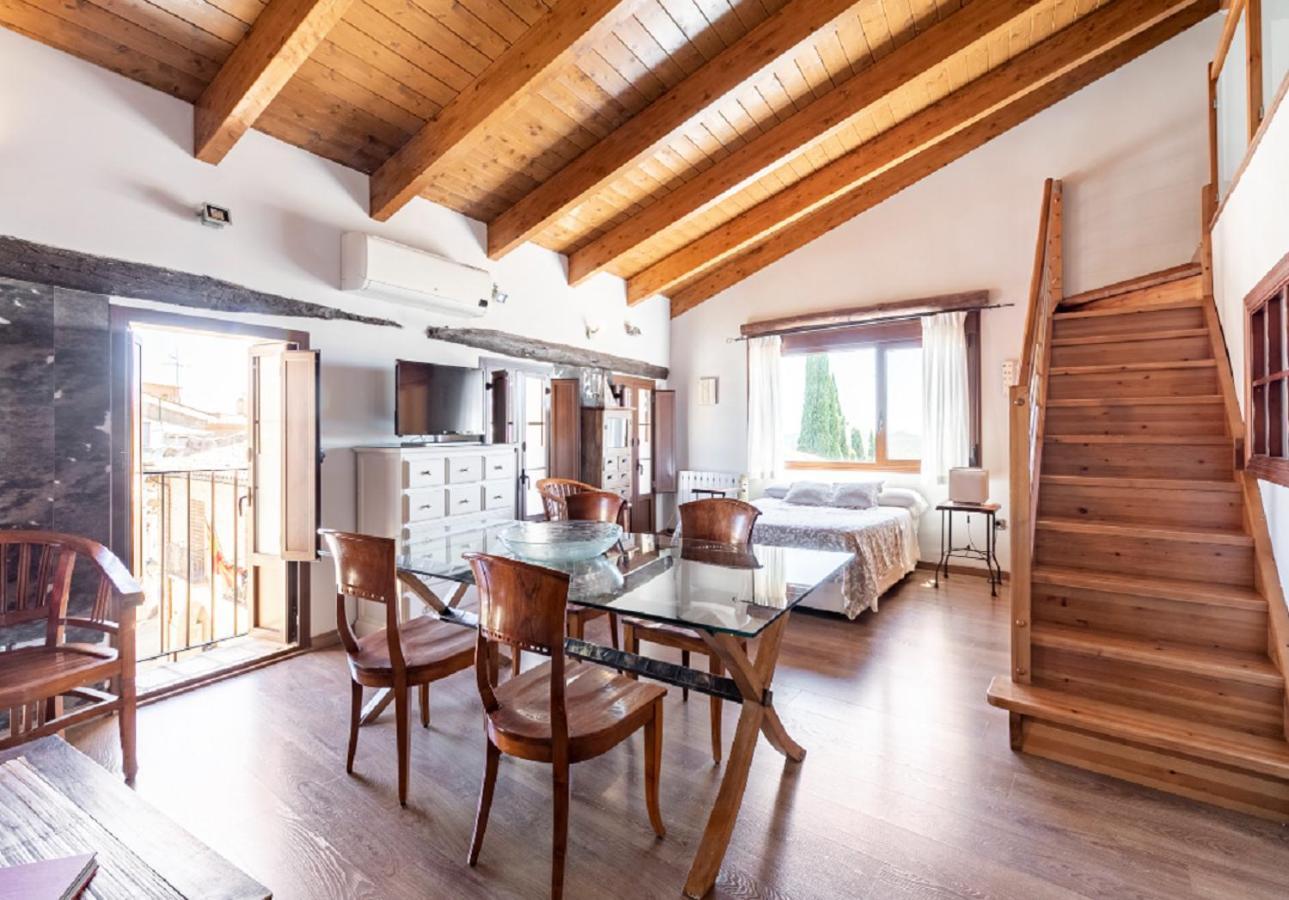 Apartamentos Vino Tinto Y Restaurante Tomate Rosa Adahuesca エクステリア 写真